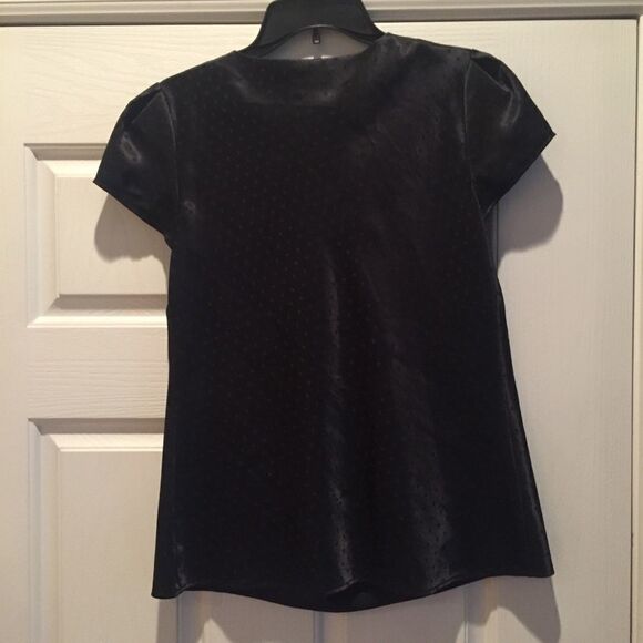 Express Top  - Picture 4 of 6